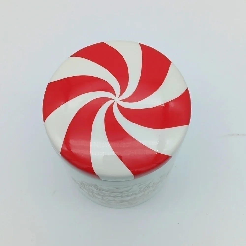Hallmark Season's Treatings canister NWOT